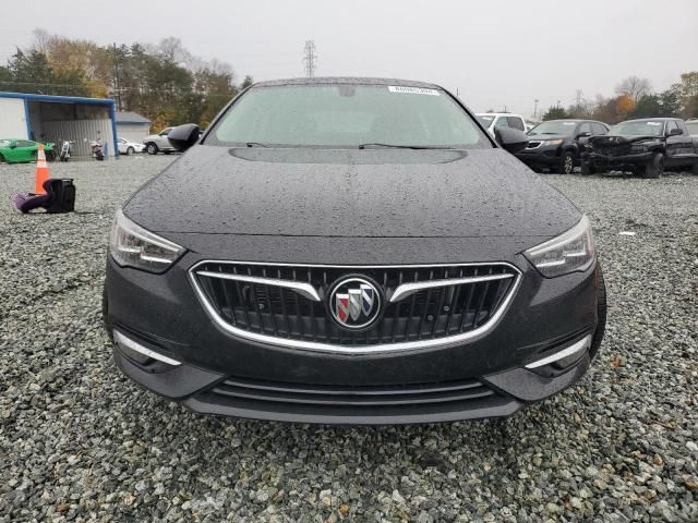 2019 Buick Regal Essence