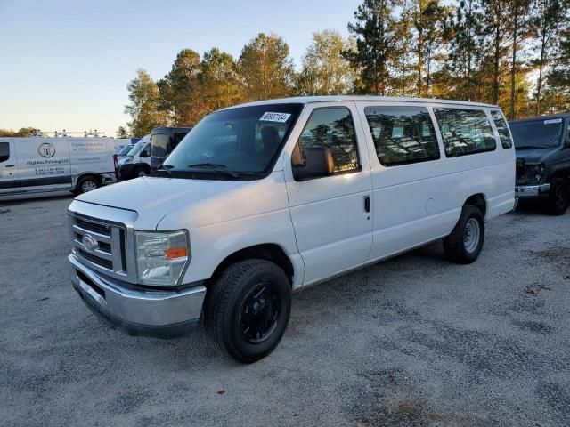 2014 Ford Econoline E350 Super Duty Wagon