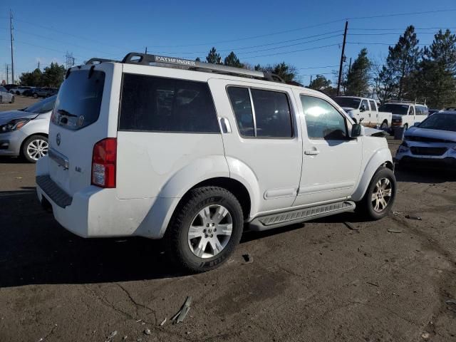 2006 Nissan Pathfinder LE