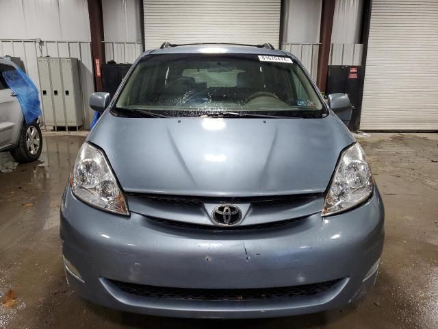 2006 Toyota Sienna XLE