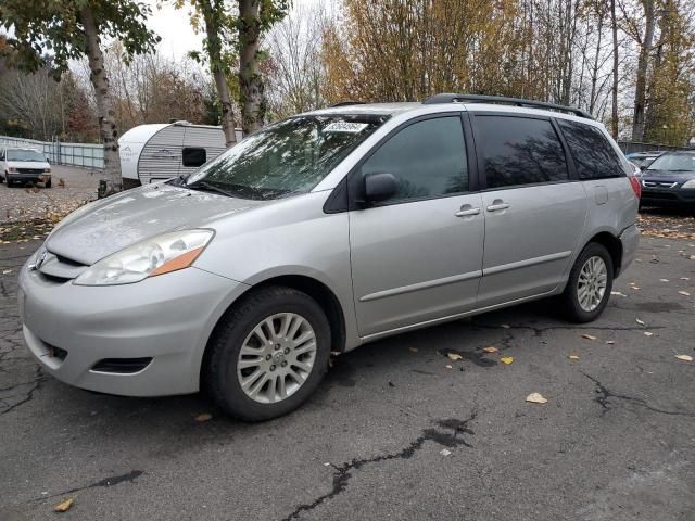 2007 Toyota Sienna LE