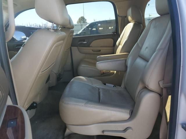 2011 GMC Yukon XL K1500 SLT