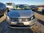 2014 Volkswagen Passat SE