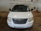 2005 Chrysler Town & Country Limited