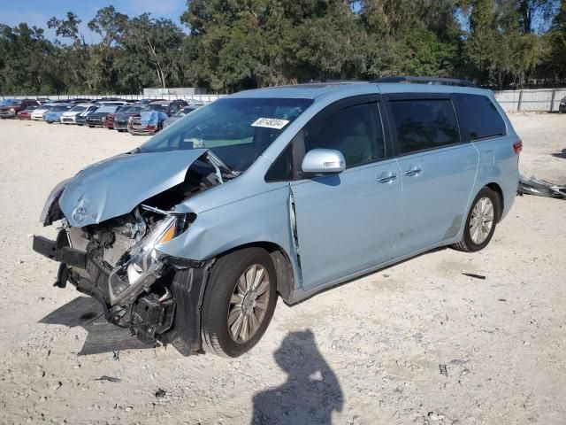 2015 Toyota Sienna XLE