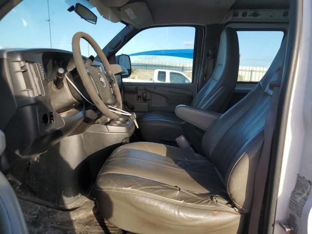 2013 Chevrolet Express G2500