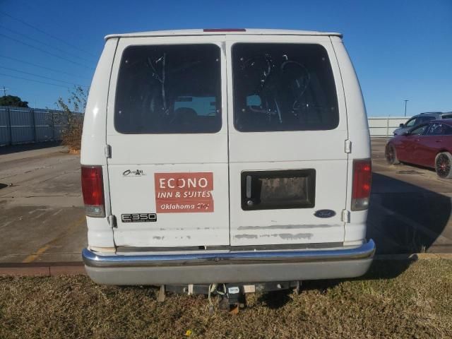 2002 Ford Econoline E350 Super Duty Wagon