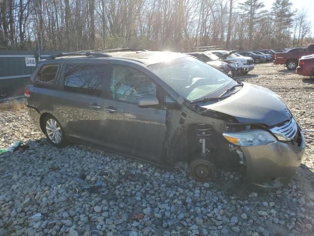 2011 Toyota Sienna XLE