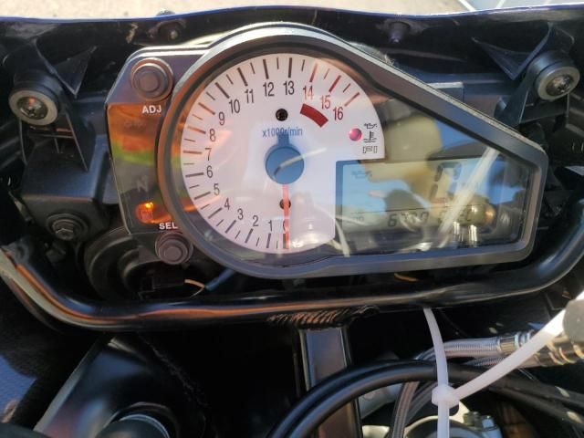 2001 Suzuki GSX-R750