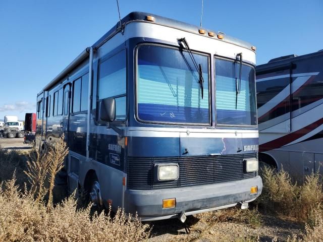 1990 Oshkosh Motor Truck Co. Chassis HGH