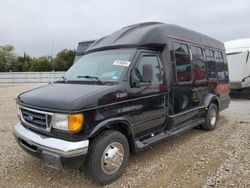 Camiones salvage a la venta en subasta: 2004 Ford Econoline E350 Super Duty Cutaway Van