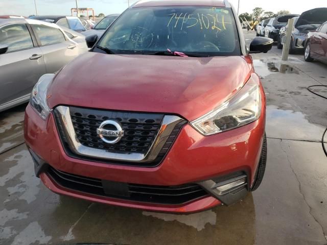 2020 Nissan Kicks SR