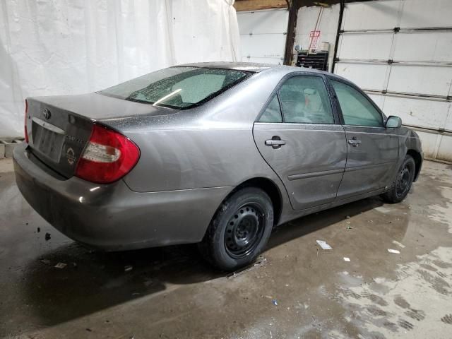 2004 Toyota Camry LE