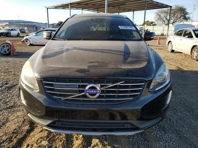 2016 Volvo XC60 T6 Platinum