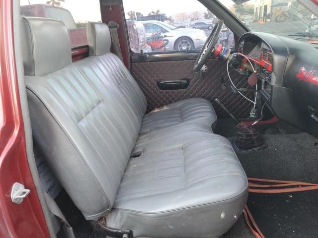 1991 Toyota Pickup 1/2 TON Short Wheelbase