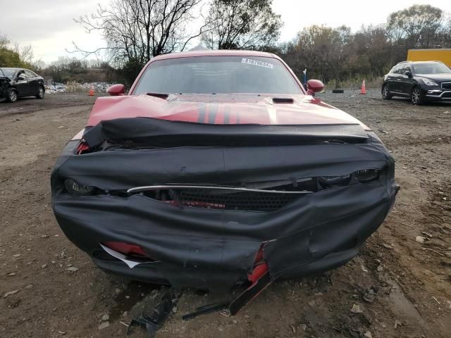 2013 Dodge Challenger SXT