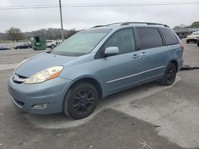 2006 Toyota Sienna XLE