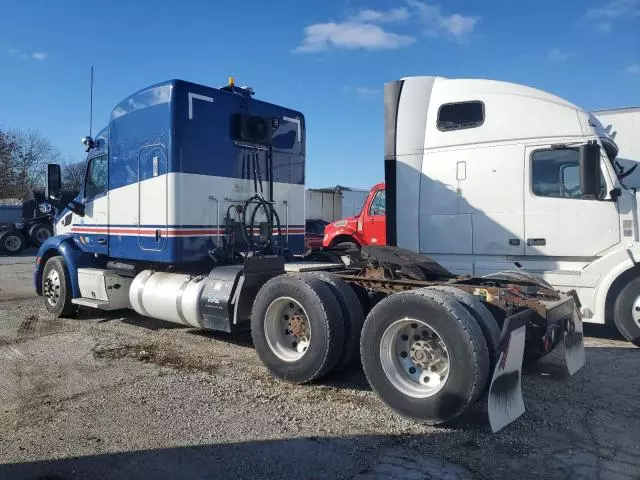 2015 Peterbilt 579