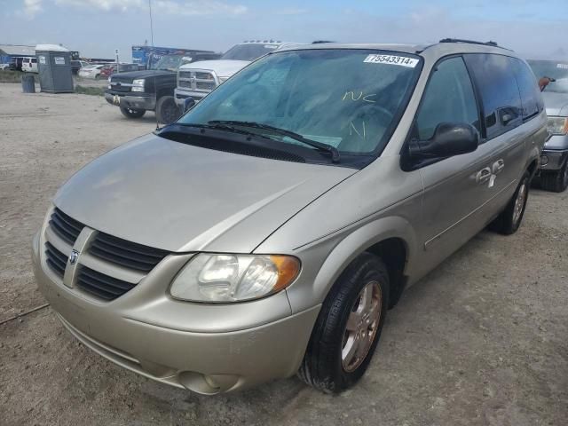 2005 Dodge Grand Caravan SXT