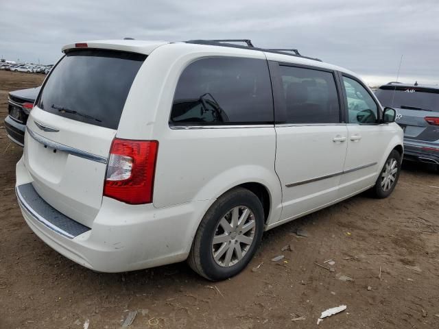 2013 Chrysler Town & Country Touring