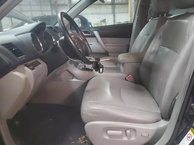 2013 Toyota Highlander Base