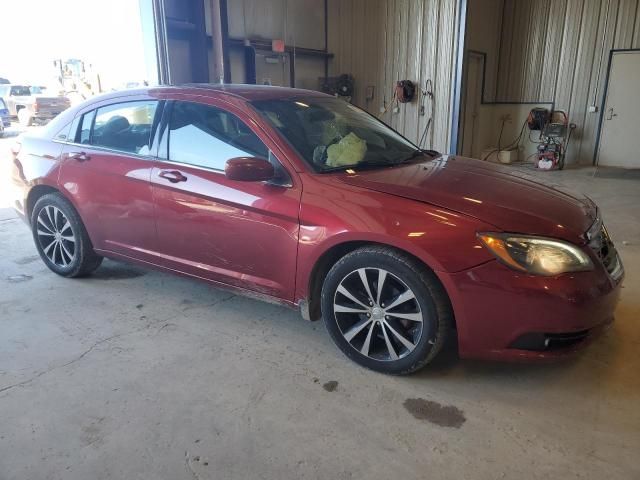 2014 Chrysler 200 Touring