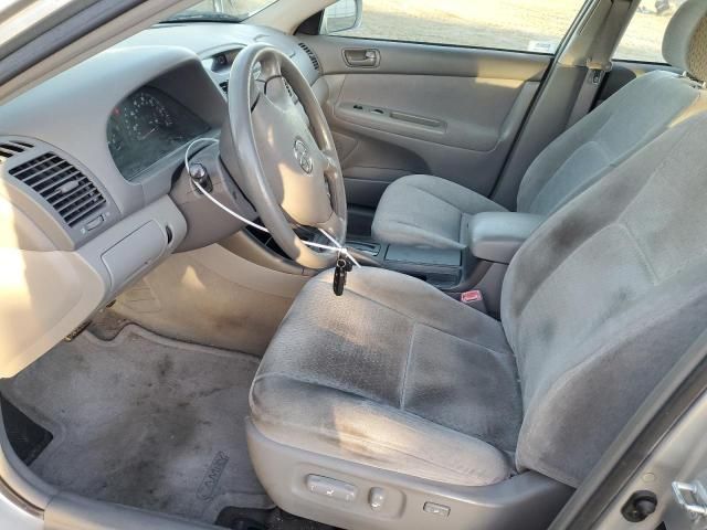 2004 Toyota Camry LE