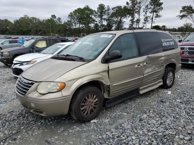 2004 Chrysler Town & Country Touring