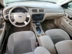 2004 Ford Taurus SE