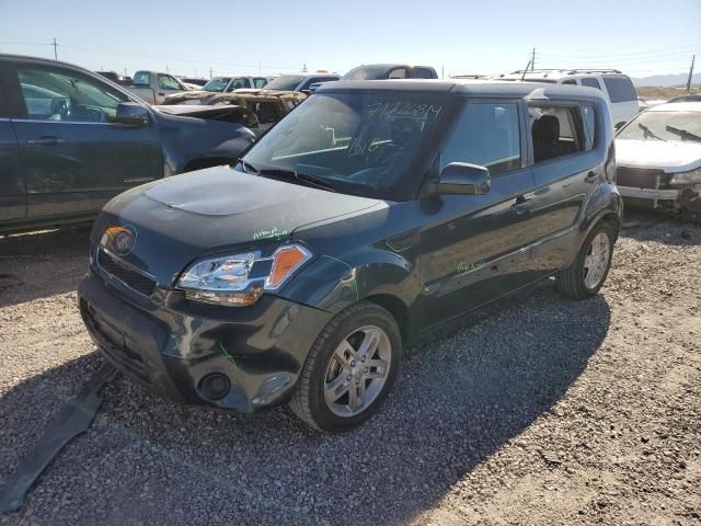 2011 KIA Soul +