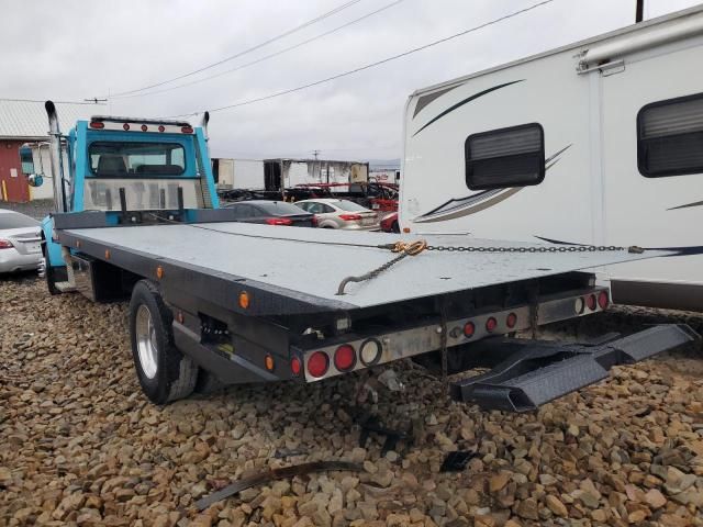 2007 Peterbilt 335