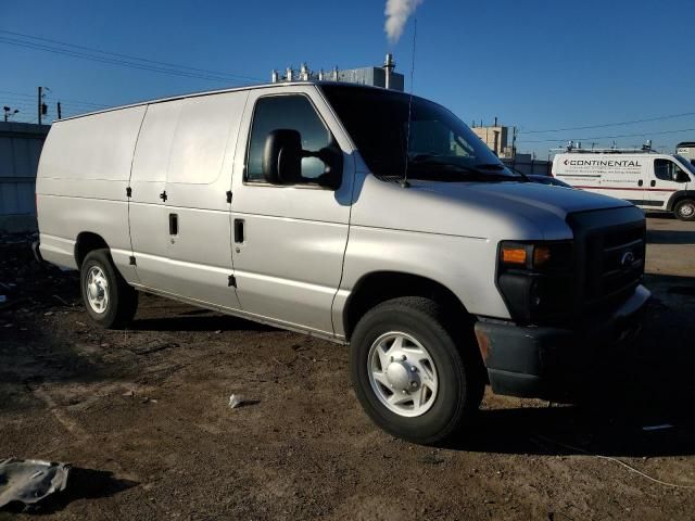 2013 Ford Econoline E350 Super Duty Van