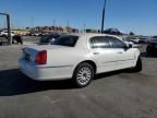 2005 Lincoln Town Car Signature