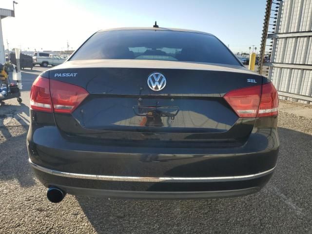 2012 Volkswagen Passat SEL