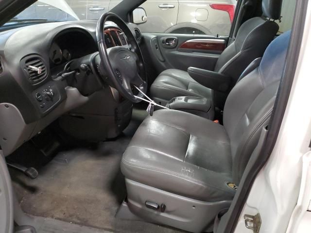 2005 Chrysler Town & Country Limited