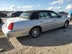 2000 Lincoln Town Car Signature