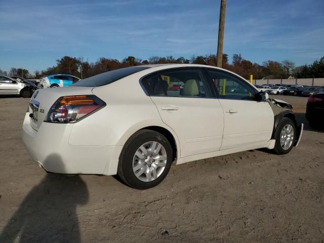 2010 Nissan Altima Base