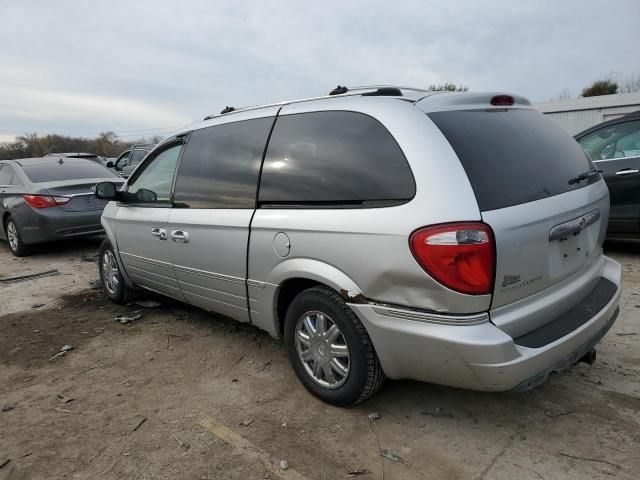 2005 Chrysler Town & Country Limited