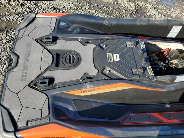 2019 Seadoo Switch