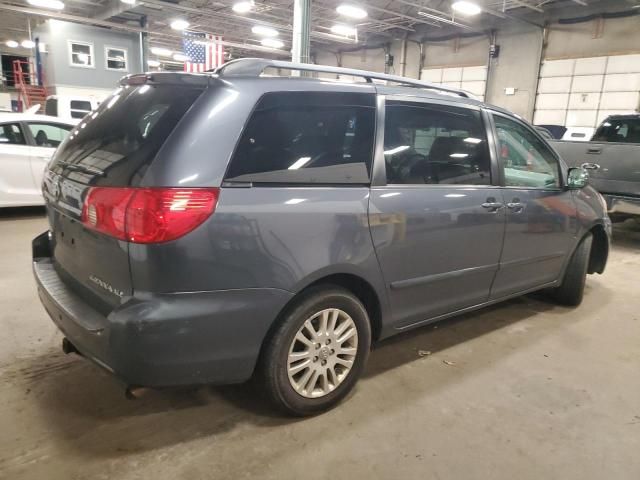 2008 Toyota Sienna XLE