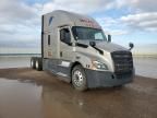 2019 Freightliner Cascadia 126