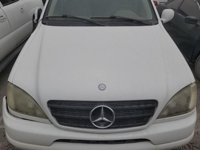 2000 Mercedes-Benz ML 320