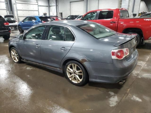 2005 Volkswagen New Jetta 2.5L Option Package 1