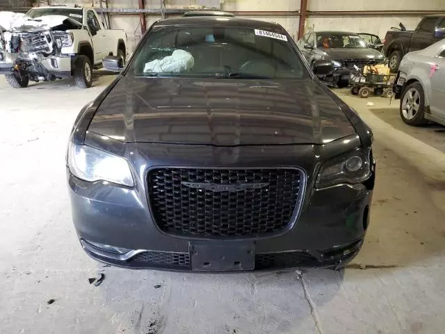 2017 Chrysler 300 S