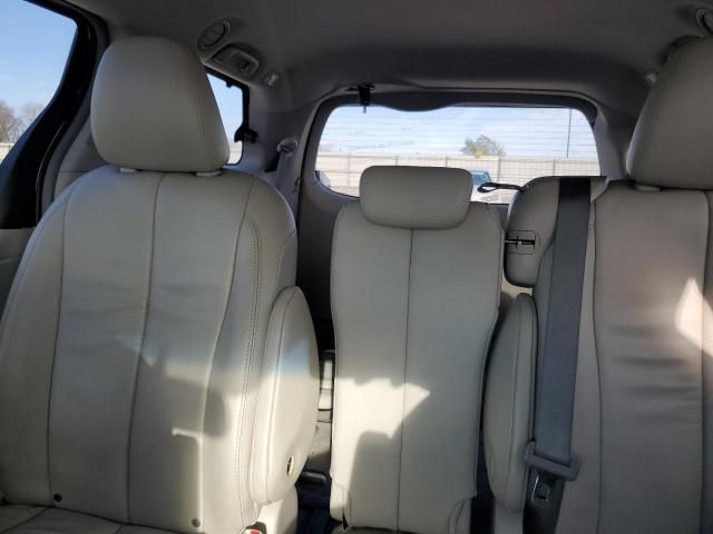 2014 Toyota Sienna XLE