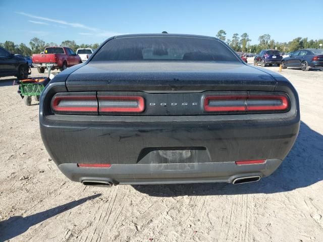 2016 Dodge Challenger SXT