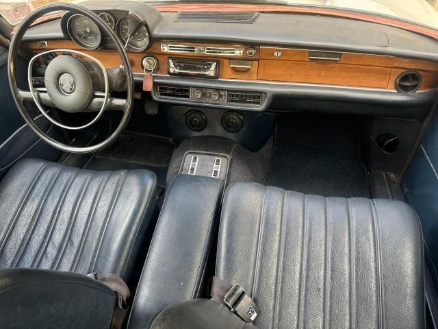 1972 Mercedes-Benz 280 SE