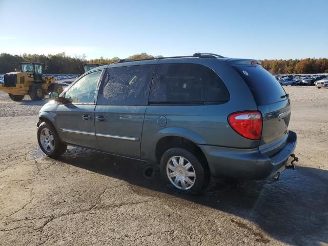 2006 Chrysler Town & Country Touring