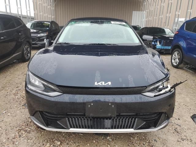 2023 KIA EV6 Light