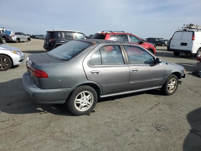 1999 Nissan Sentra Base